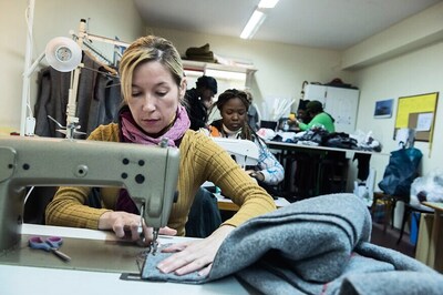Charity Turns Old Blankets Into Winter Coats For Refugees