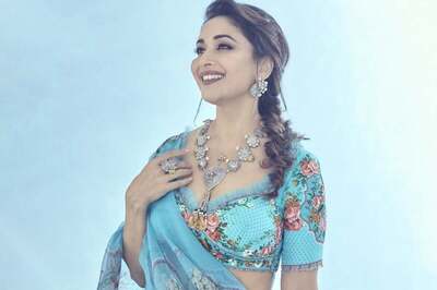 Watch: Madhuri Dixit Imitates Aishwarya Rai's Hook Step from 'Kajra Re' on Dance Deewane 3