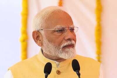 PM Modi Pays Tribute To Swami Vivekananda On His Death Anniversary