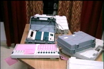 AP bypolls: TRS leads in 4 seats, Cong trails