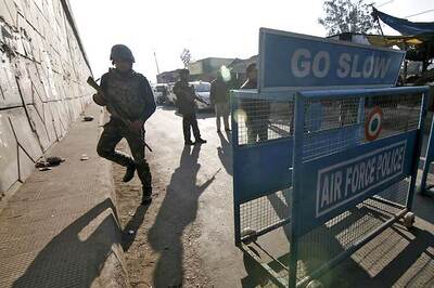 Pakistan number used to hire taxi by terrorists in Pathankot