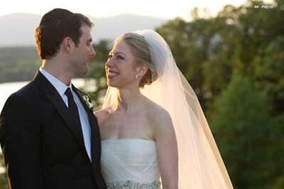 Bill Clinton's daughter Chelsea marries in NY