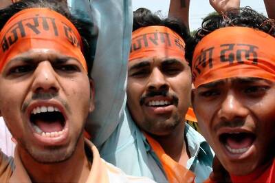 Bajrang Dal Members Vandalise Shops, Raise Slogans Against Valentine's Day in Hyderabad