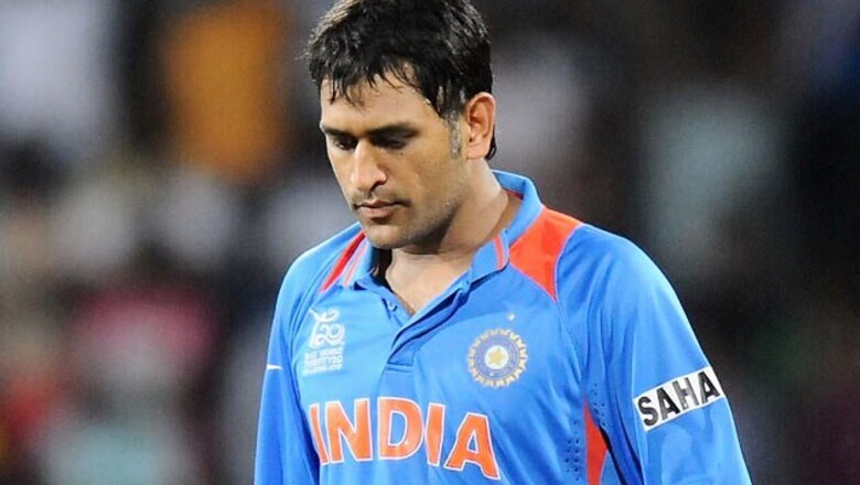 Who broke window panes of Dhoni's house, asks JSCA