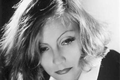 Greta Garbo memorabilia being auctioned at sea