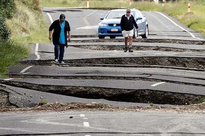 New Zealand Earthquake Kills Two; PM John Key Cancels Argentina Trip