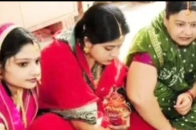 Hartalika Teej 2024: Expert Shares Why Married Women Wear 16 Adornments