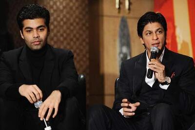  Karan Johar backs Shah Rukh Khan; calls the controversy 'ridiculous'