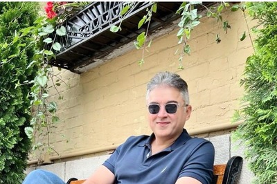 Jugal Hansraj Celebrates 50th Birthday in Style in Florence, See Pics and Videos