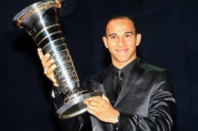 Hamilton receives F1 champion's trophy