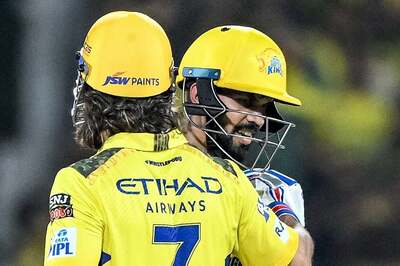 'Ruturaj Gaikwad Has Taken Over From a God': Former England Captain Likens MS Dhoni's Presence With That of Sir Alex Ferguson