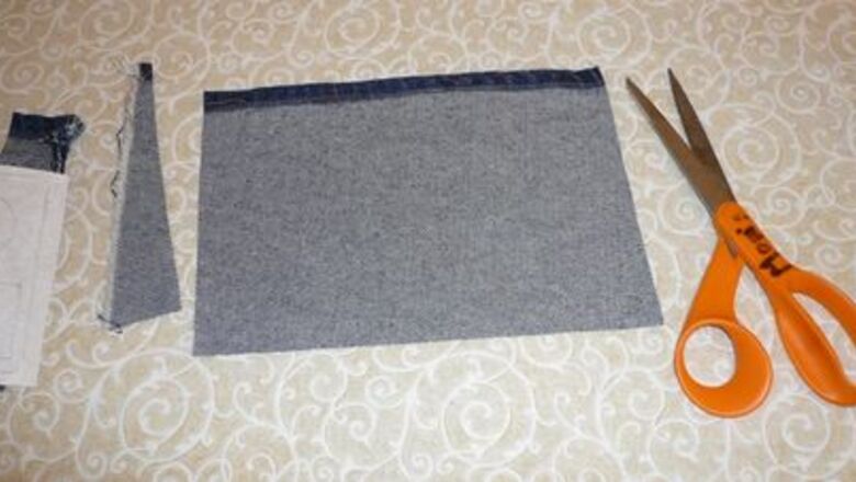 How to Make an iPod Carrying Case From Fabric