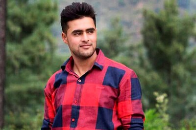 Bullet-ridden Body of Kashmir Soldier on Leave Found in Shopian