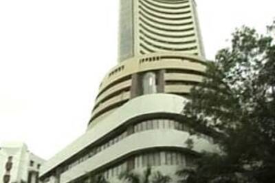 Markets open higher and dip, Satyam plunges