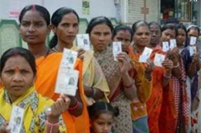 Maya's former lieutenants join hands to fight BSP