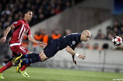 Lyon reach Champions League semis despite loss