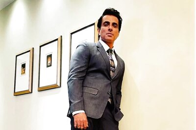 Promote Students Based on Internal Assessment, Cancel Offline Board Exams: Sonu Sood