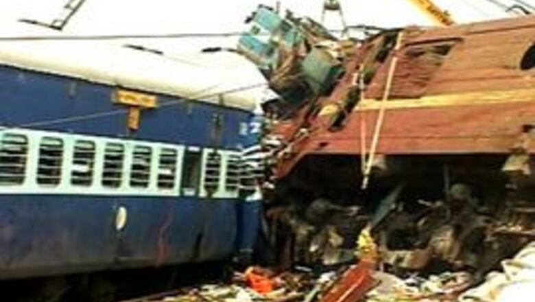 4 suspected Naxals arrested for train crash