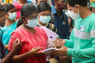 In Touch with China: Government on Return of Students