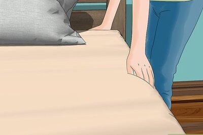 9 Simple Habits to Keep Your Room Clean (& How to Do a Deep Clean)