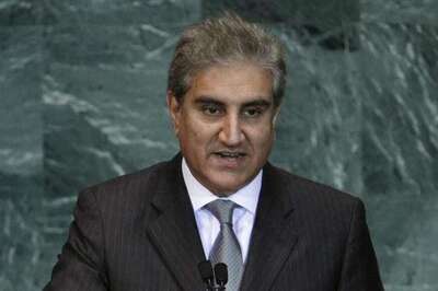 Pakistan Foreign Minister Rules Out 'Military Option' in Kashmir Row