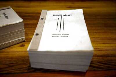 India asks Nepal to resolve differences via peaceful dialogue