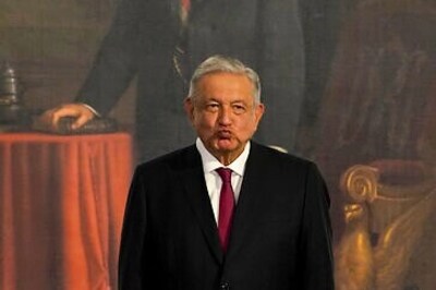 Mexican Government Charges Against Academics Criticized