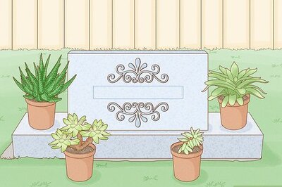 How to Decorate a Grave Site