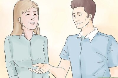 How to Deal With Going to a Different School Than Your Boyfriend or Girlfriend