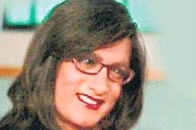 Snapshot: Aamir Khan wearing bra, red lipstick and salwar-kameez in new ad