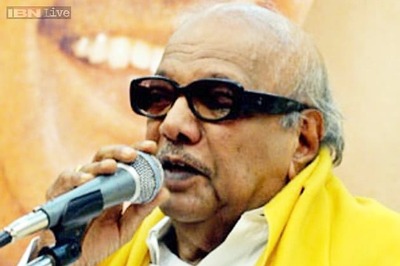 Tamil Nadu CM Panneerselvam violated oath of office, alleges Karunanidhi