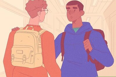 How to Help a Shy Friend Overcome Shyness