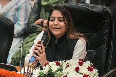 Delhi Mayor Shelly Oberoi Vows to Inspect Landfill Sites in Next 3 Months, Work on AAP's 10 Guarantees