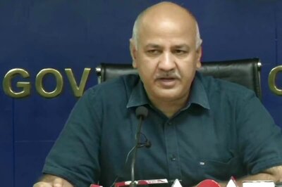 DU Writes to Sisodia, Delhi Govt's Education Department to Pay Dues to 12 Colleges