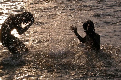 Bengal to Reel Under Heat Wave Till Apr 28; Kolkata Sizzles at 39.5 Degree Celsius