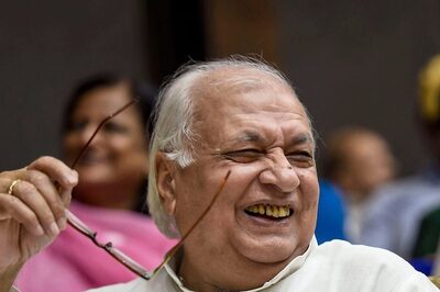 'Made Me do Illegal...': Kerala Guv Blames CM Vijayan for Pressuring Him to Reappoint Kannur VC