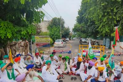 On Republic Day, SKM to Hold Tractor Parade in 500 Districts