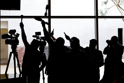 Maharashtra Govt Approves Pension Scheme for Senior Journalists