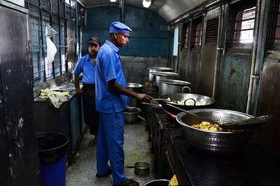 Railways to come out with new catering policy soon to improve food quality
