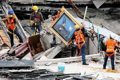 Deadly Aftershock, Volcanic Ash Spread Alarm in Mexico