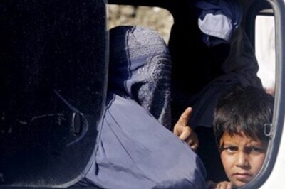 Pak troops seize Taliban town, kill 50 fighters