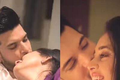 Karan Kundrra, Tejasswi Prakash Share Lots and Lots of PDA in New Steamy Instagram Video; Watch
