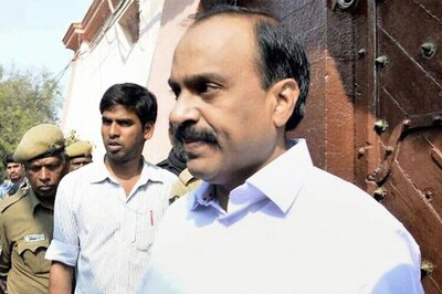 Illegal mining case: Karnataka Lokayukta raids Janardhan Reddy's home, office