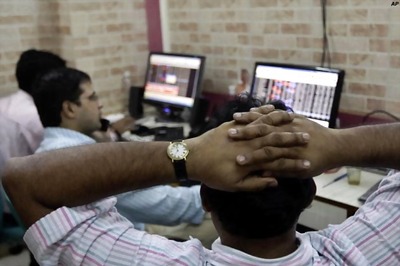Sensex closes 139 pts up; Nifty ends above 5600