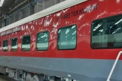 Mumbai Division of Central Railways Collected Rs 100 Crore as Fine from Ticketless Travellers