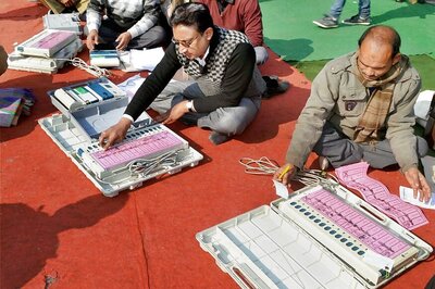 As Pressure Against EVMs Mounts, Parties Demand EC Bring Back Paper Ballots