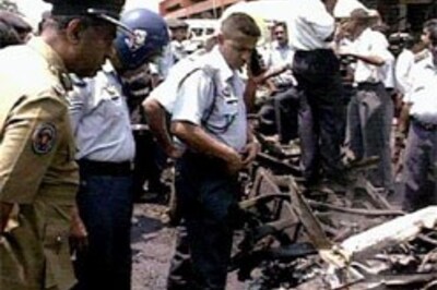 Bomb blast in Lanka, five killed