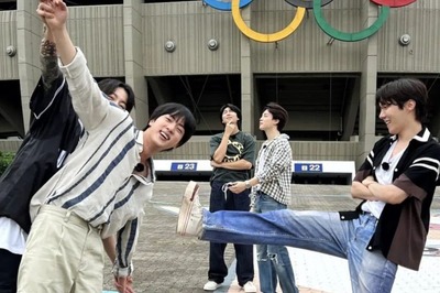 BTS: Jin Begs RM, J-Hope, Jimin, Jungkook To Let Him Take Solo Pic But No One's Listening To Hyung