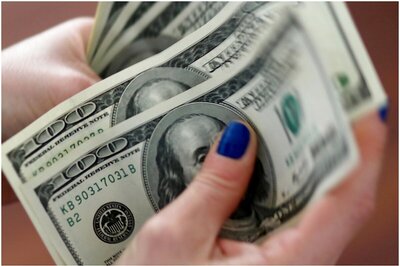 Rupee Falls 14 Paise to 73.16 Against US Dollar in Early Trade