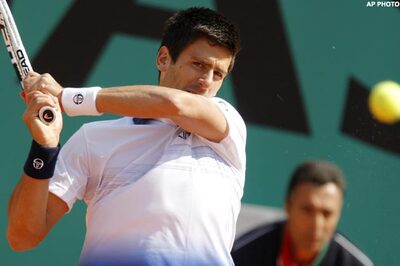 Djokovic through to quarterfinals